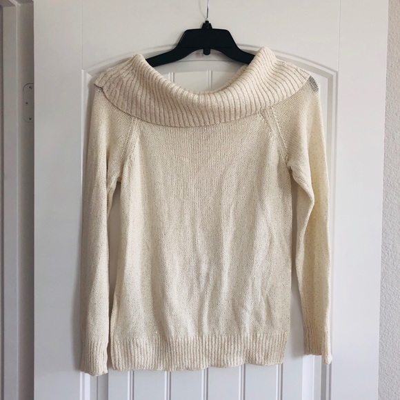 Michael Kors Turtleneck Sequined Sweater in Bone/White, Size XL New w/Tag - Picture 4 of 10